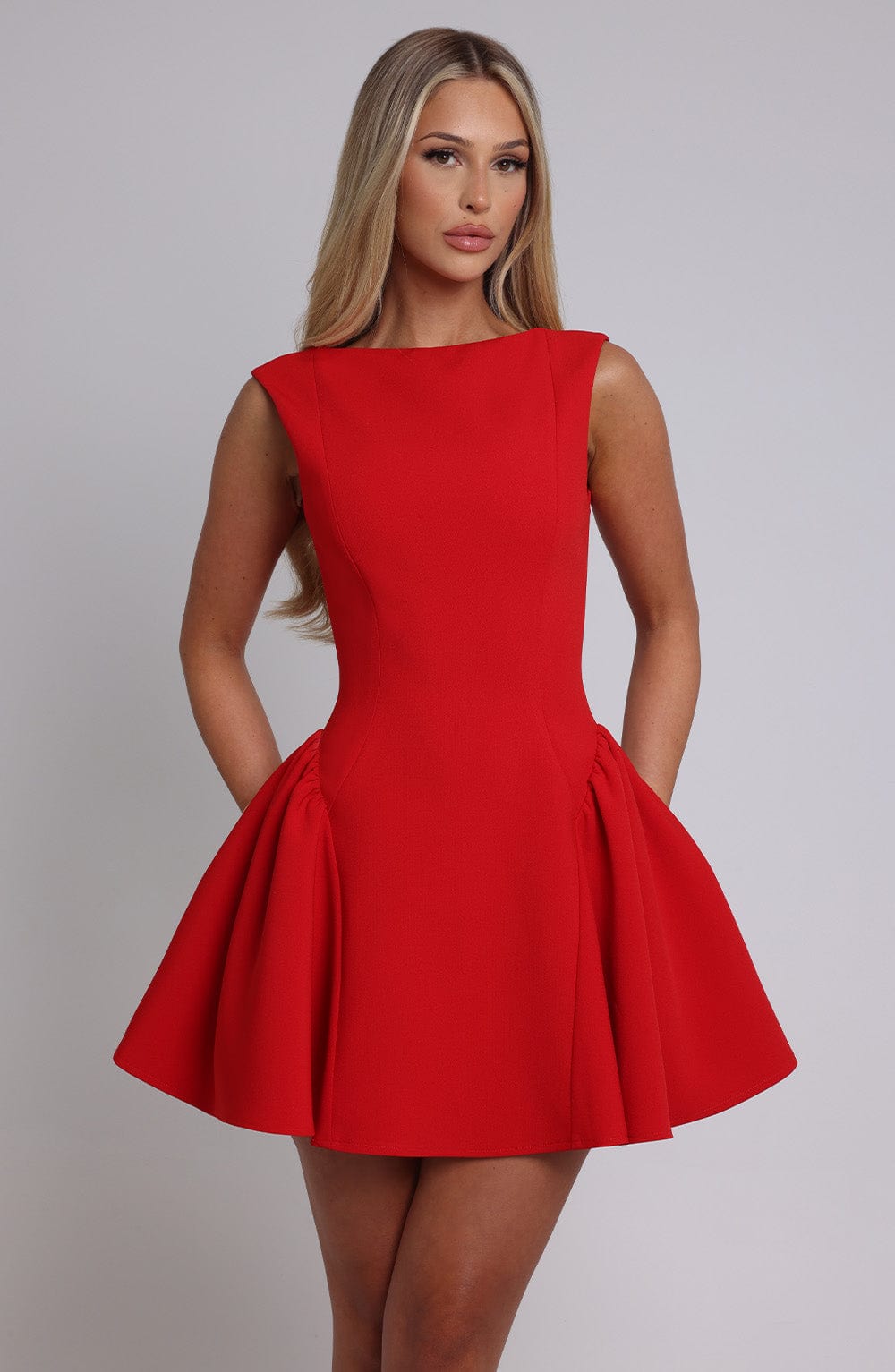Ylina™ | Lekfull elegans med en dramatisk twist
