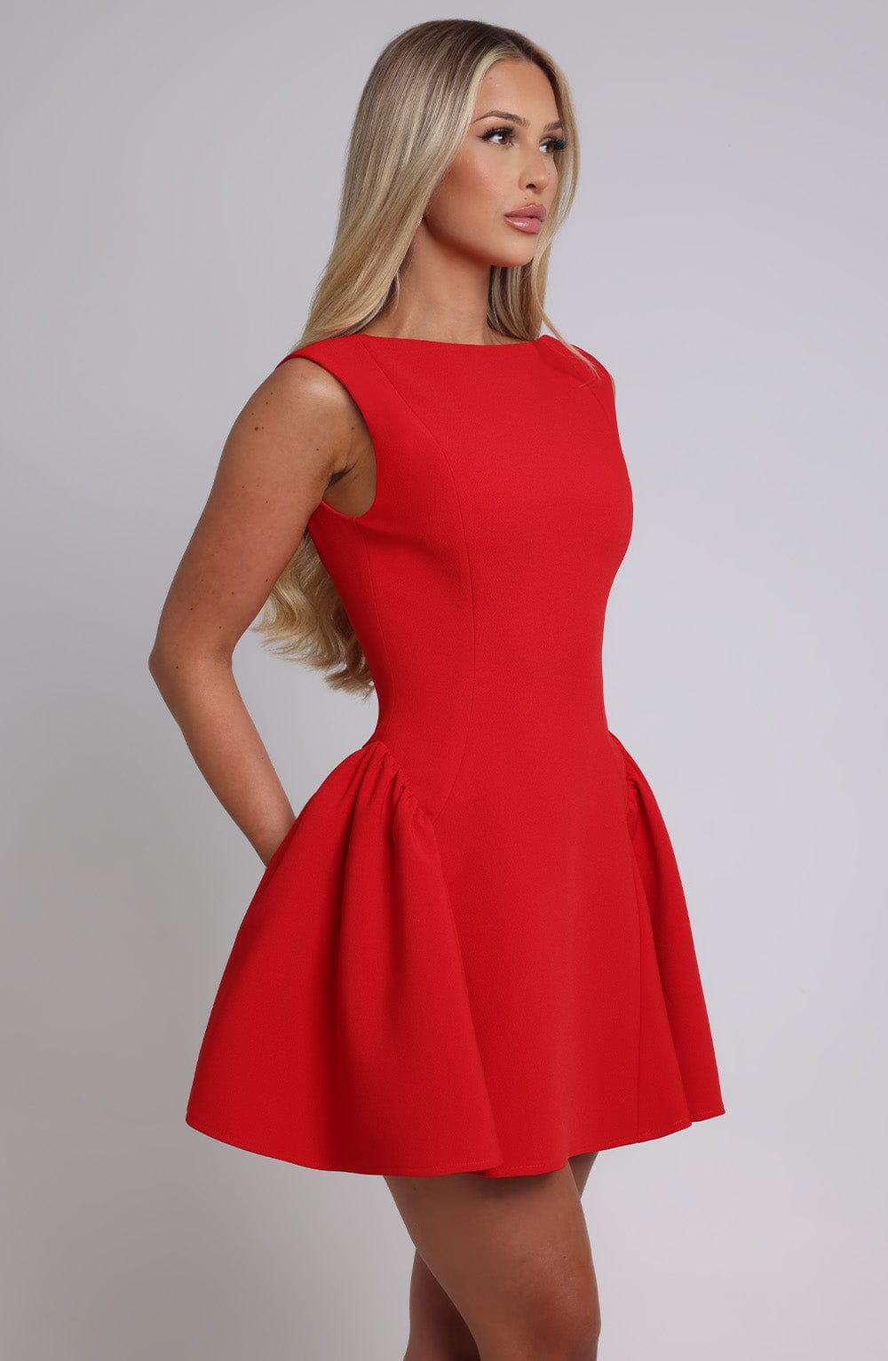 Ylina™ | Lekfull elegans med en dramatisk twist