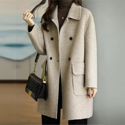 Raffaella™ - Elegant Kappa i Premiumtyg