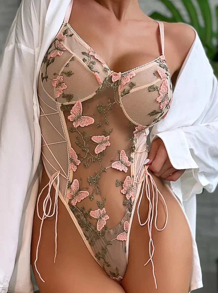 Zelda™ - Sensuell Broderad Bodysuit