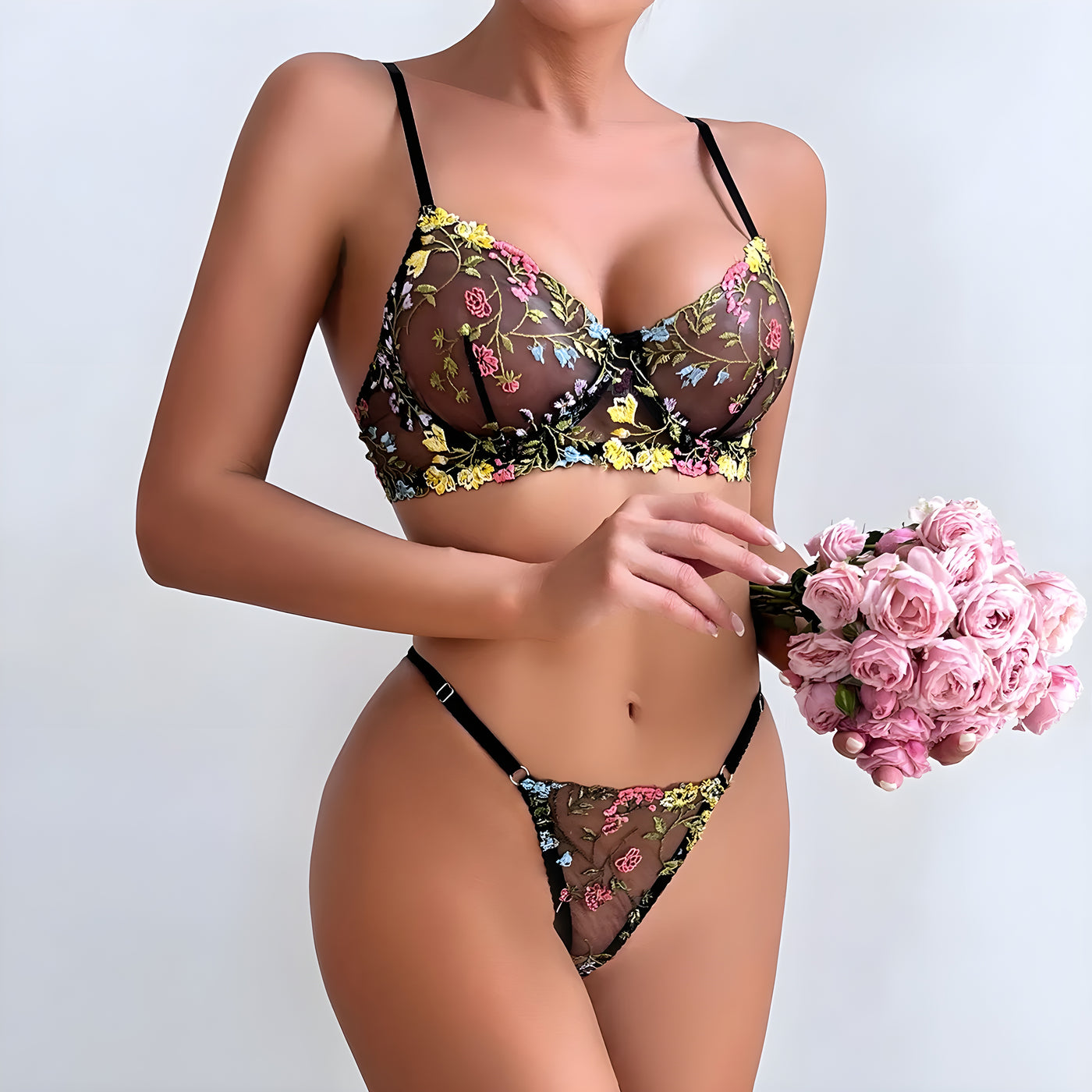 Beate™ - Förförisk Lingerieset med Färgglada Broderade Blommor