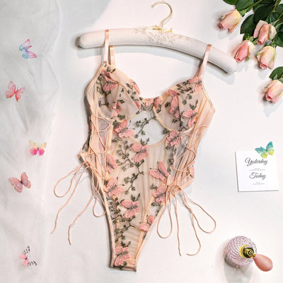 Zelda™ - Sensuell Broderad Bodysuit