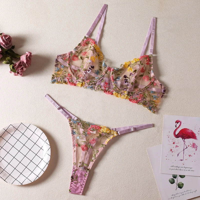 Beate™ - Förförisk Lingerieset med Färgglada Broderade Blommor